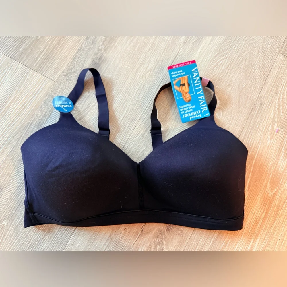 Vanity Fair Black Smooth Full-Coverage Bra with Seamless Cups